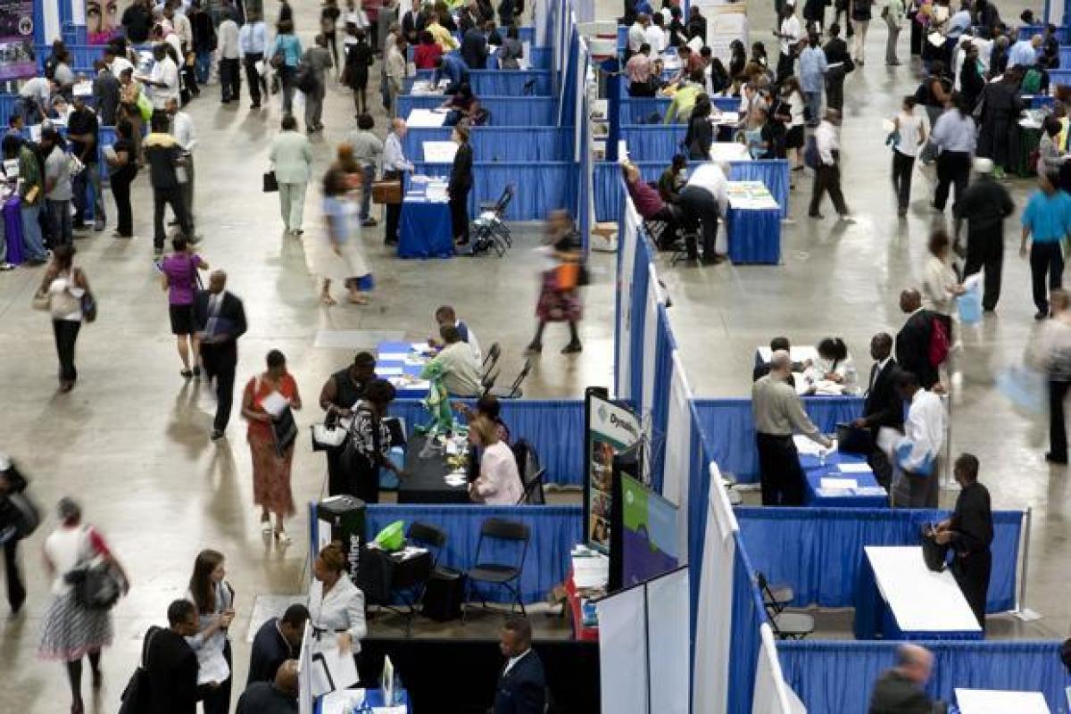 US job growth surges in June as manufacturers, employers boosts hiring